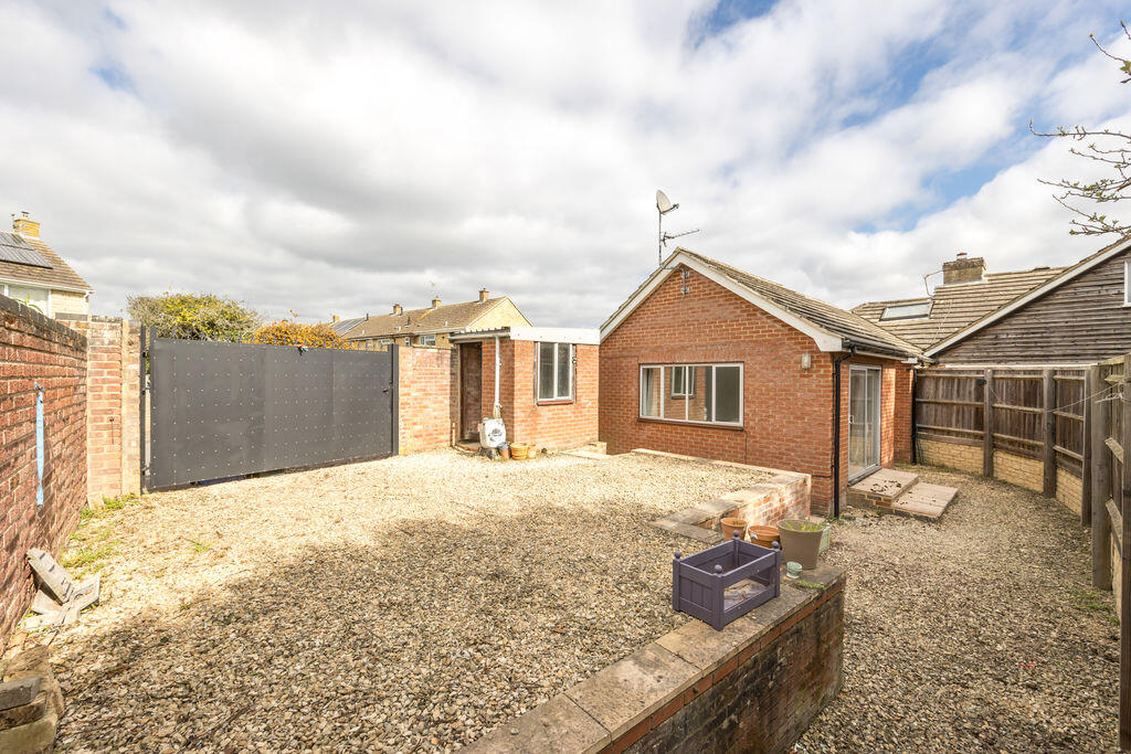 Main image of property: Kennedy Road, Bicester