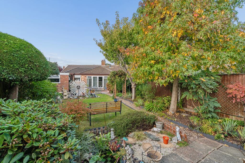 Gorleston Road, Lowestoft, NR32 photo 3