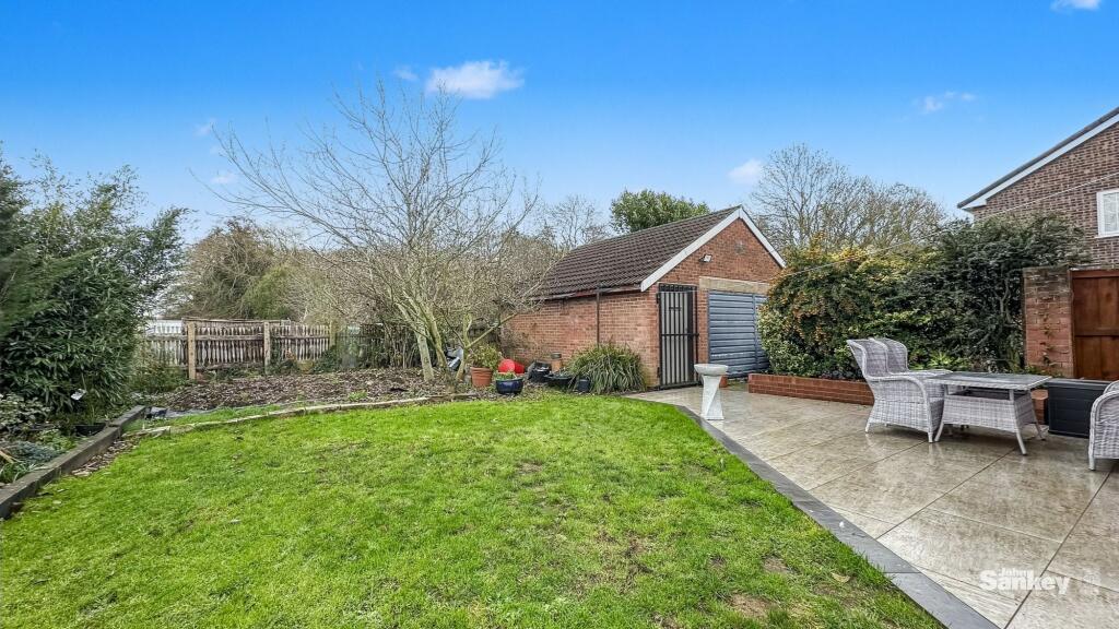 House in Mansfield, Warsop - View 2