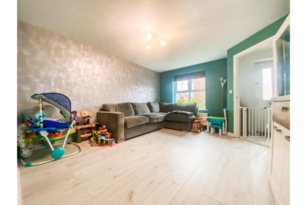 House in Bolton, Greater Manchester - View 3