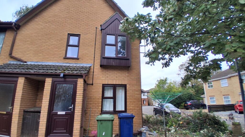 Main image of property: High School Close, Cambs, March