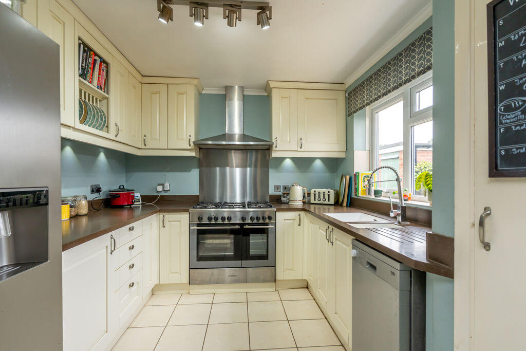 House in Portsmouth - View 2