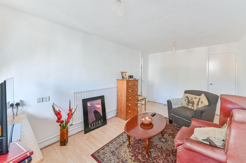 Apartment in London - More
