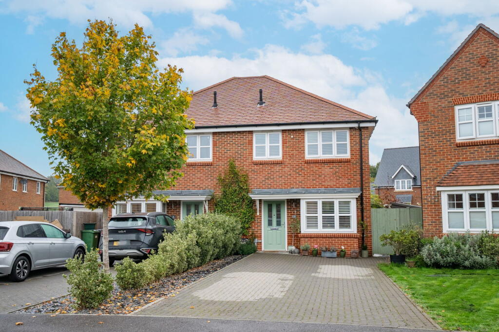 Main image of property: Buckthorn Road, Whitchurch, RG28 7FZ