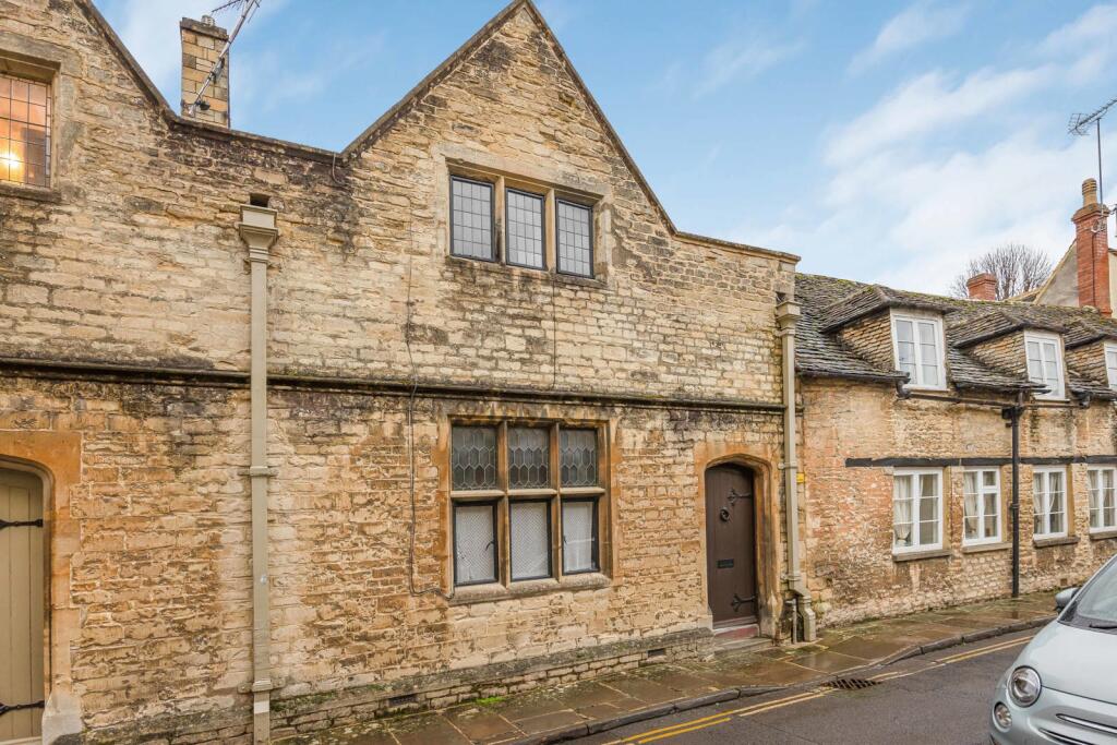 3-bed terraced on Coxwell Street, Cirencester, Gloucestershire, GL7, £365,000