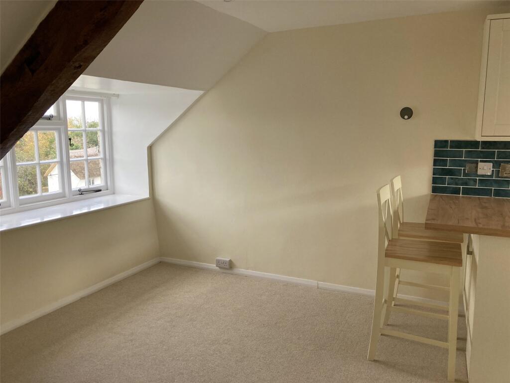 Apartment in Taunton - View 2
