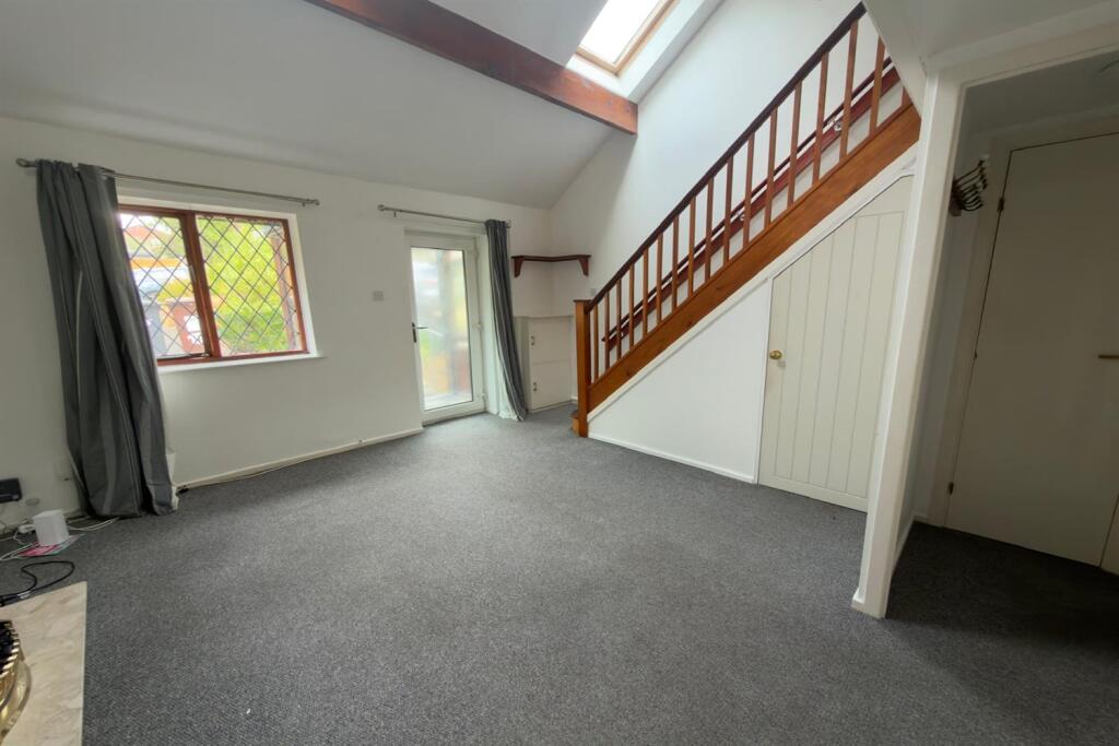 House in Wolverhampton - View 4
