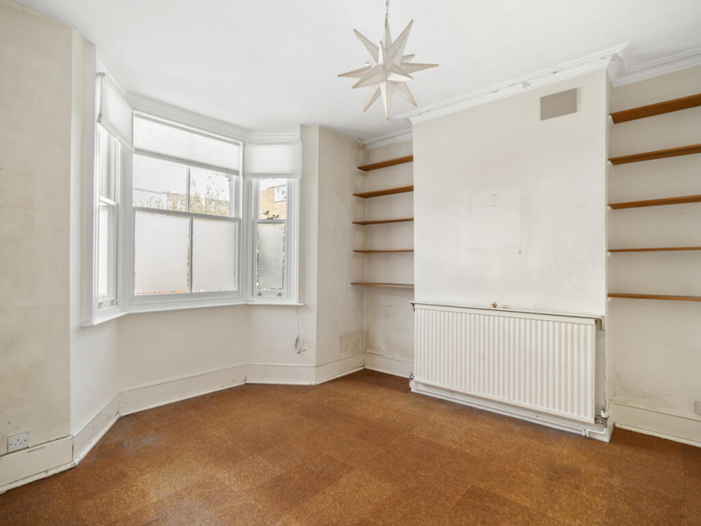 House in London - View 4