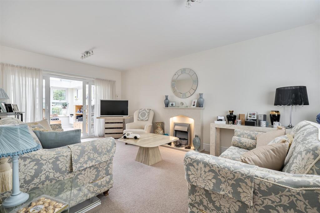 House in Swindon - View 2