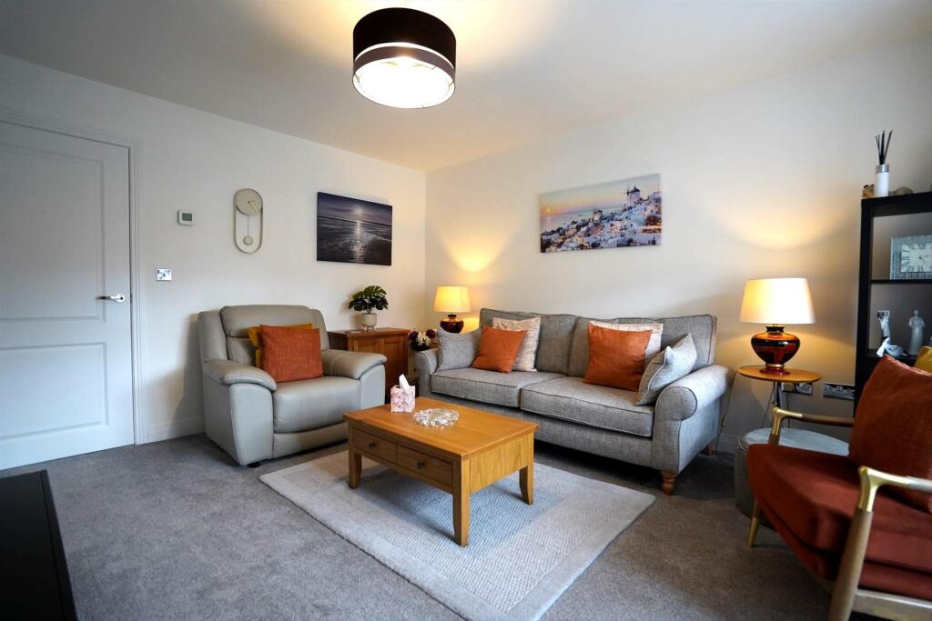 House in Chorley, Euxton - View 3