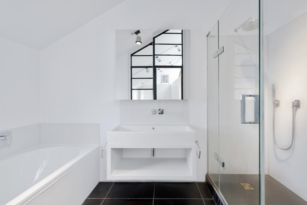 11 Hewer Street, London, W10 – pohled 6