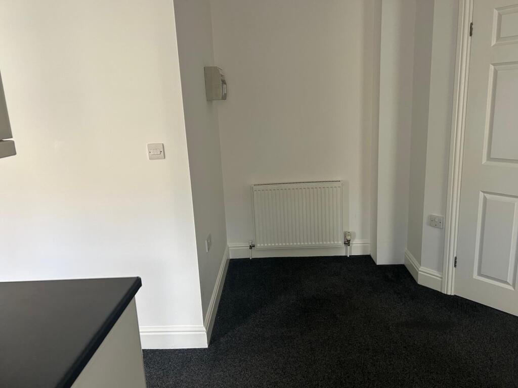 Apartment in Ipswich - View 5