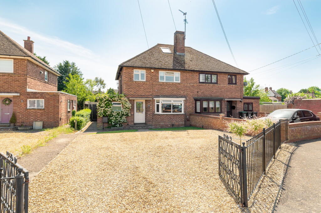 House in Thrapston