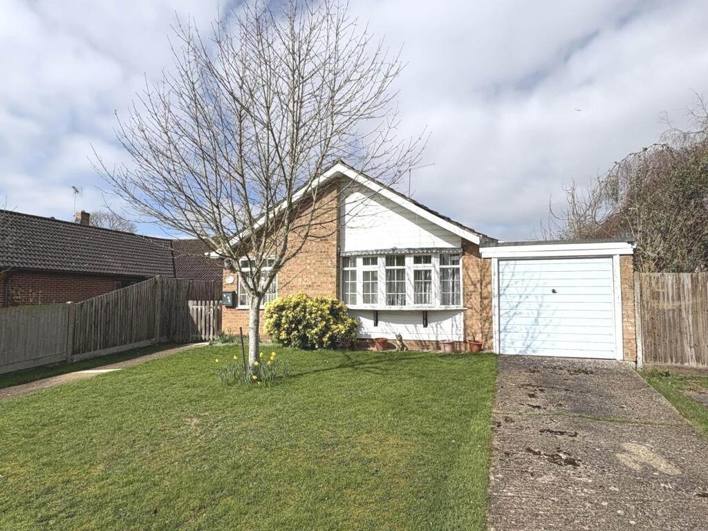 Main image of property: Ilex Close, Sonning Common, South Oxfordshire
