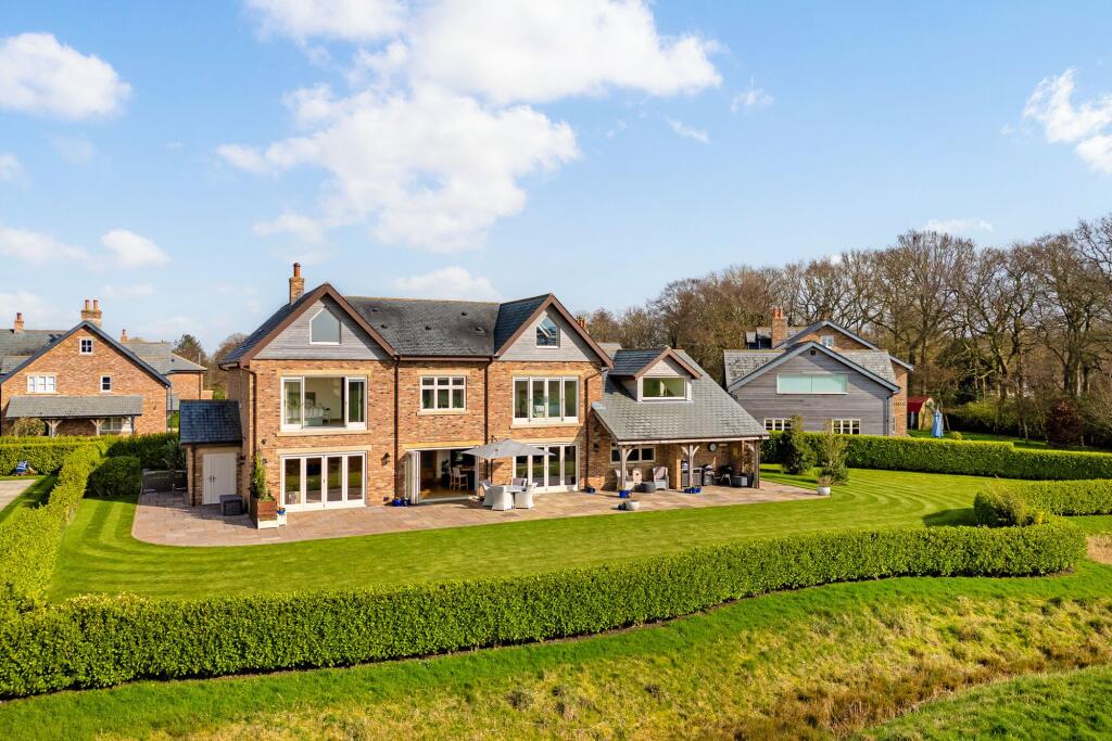 Main image of property: Ballam Oaks, Lytham, FY8 4GZ