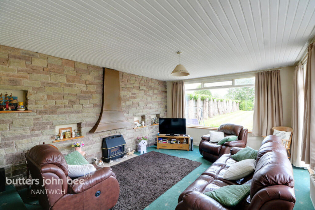 Crewe Road, Nantwich photo 3