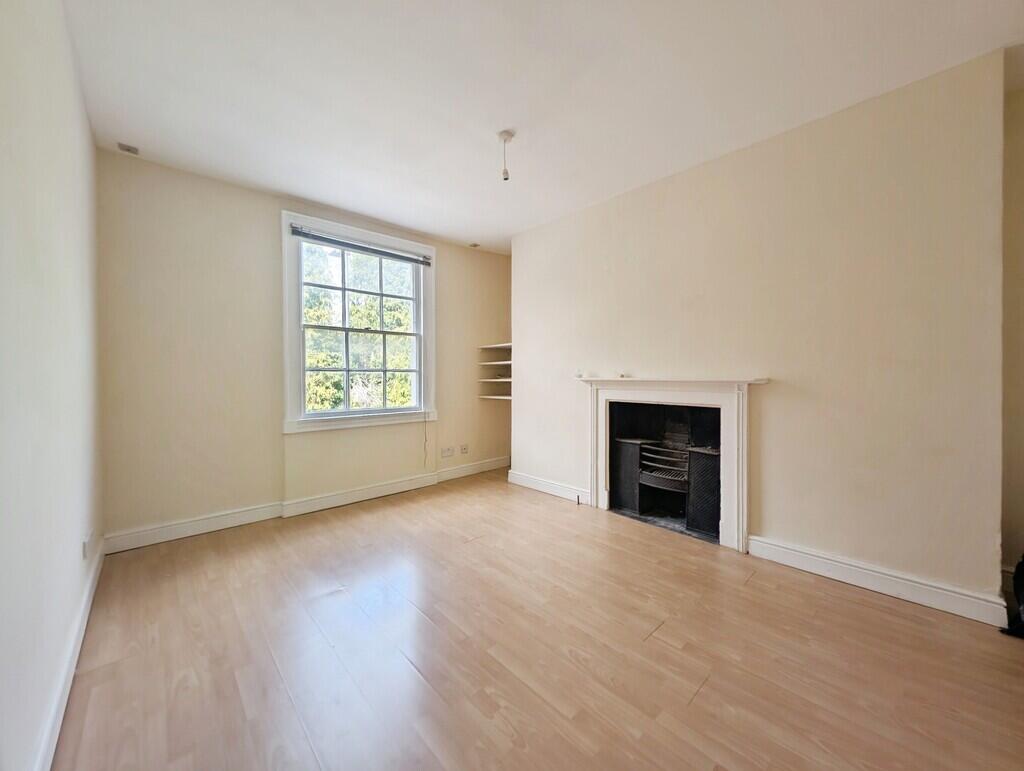 Apartment in Bath - View 4