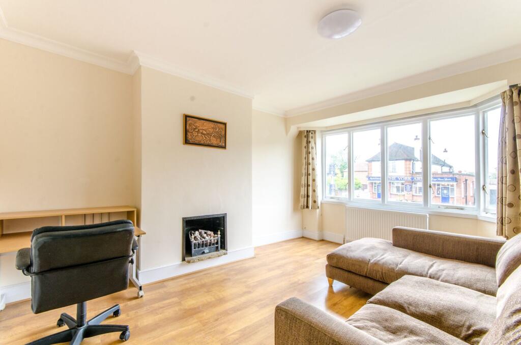 Main image of property: Oakleigh Road North, Finchley, London, N20