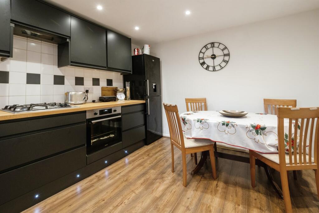 Main image of property: Queen Elizabeth Drive, Paignton