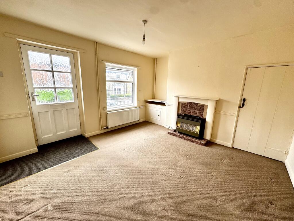 House in Louth - View 2