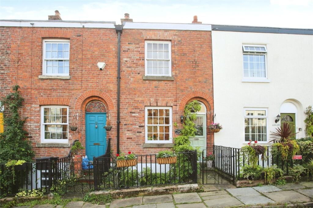 Main image of property: Vale Close, Heaton Mersey, Stockport, SK4