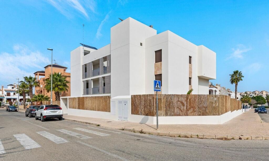 Main image of property: Valencia, Alicante, Villamartin