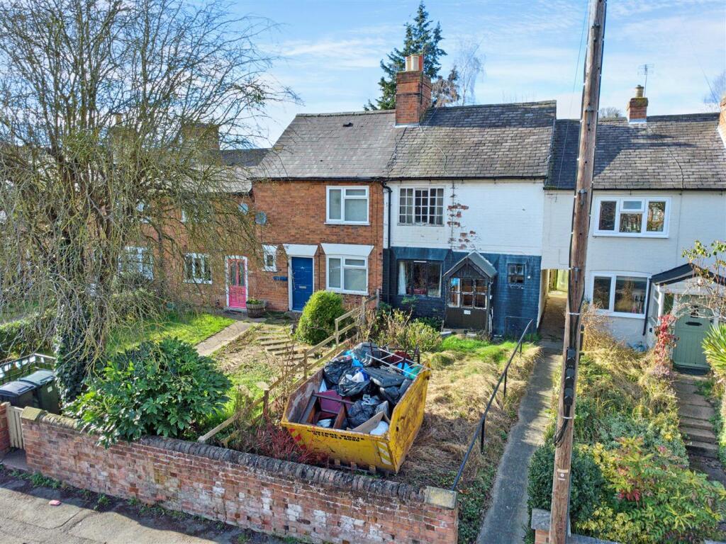 2-bed terraced on 109 Main Street, Burton Joyce, Nottingham NG14 5EG, £85,000