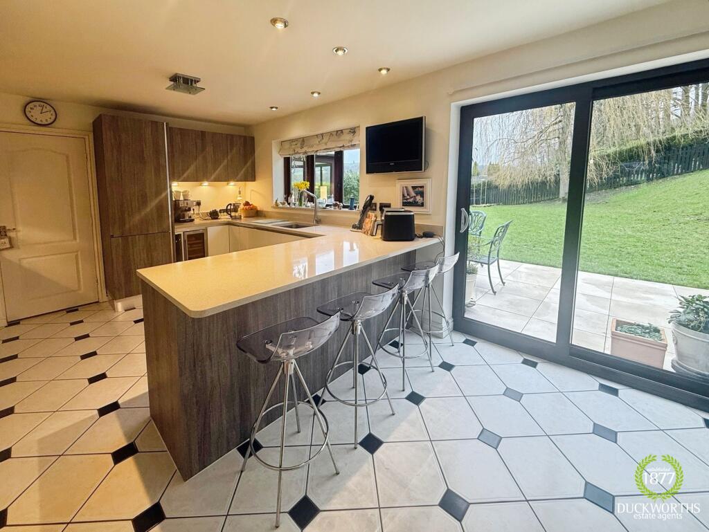 Additional image 49 of Thanet Lee Close, Cliviger, BB10