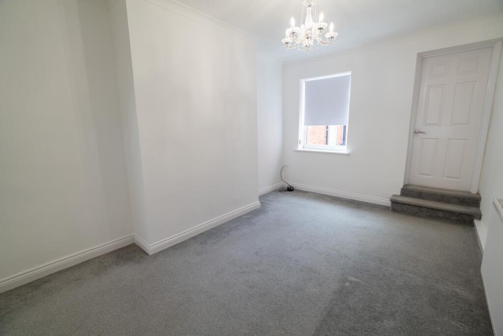 Thomas Street, Sunderland, SR2 0RF photo 4