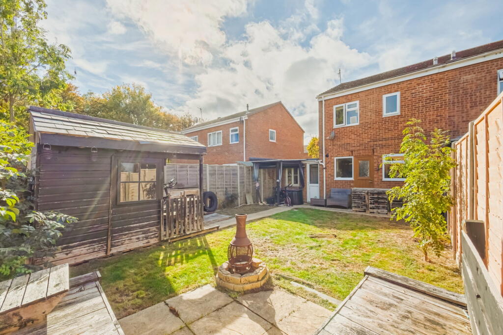 House in Swindon, West Swindon - More