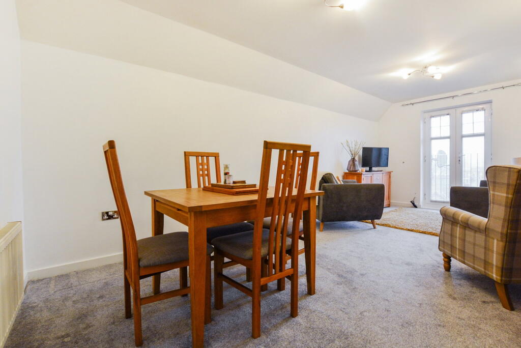 Apartment in Warrington - View 4