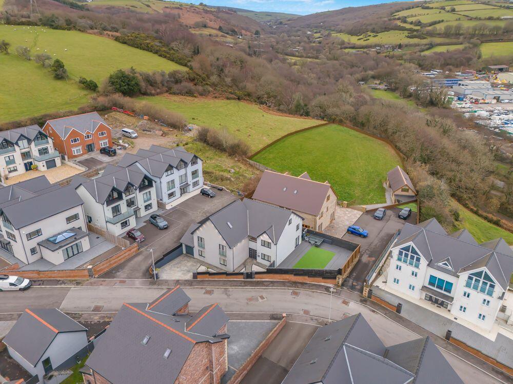 Main image of property: Abergarw Meadow , Bridgend , CF32 8YG