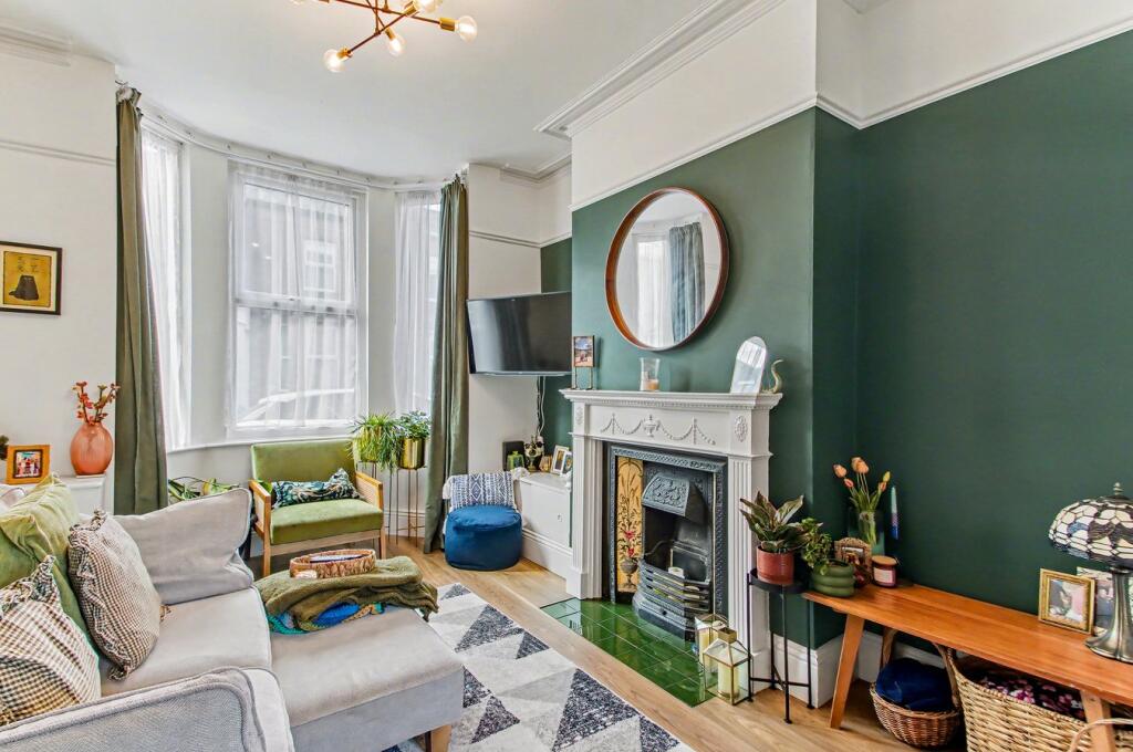 Poplar Grove, Urmston, Manchester, M41 photo 3