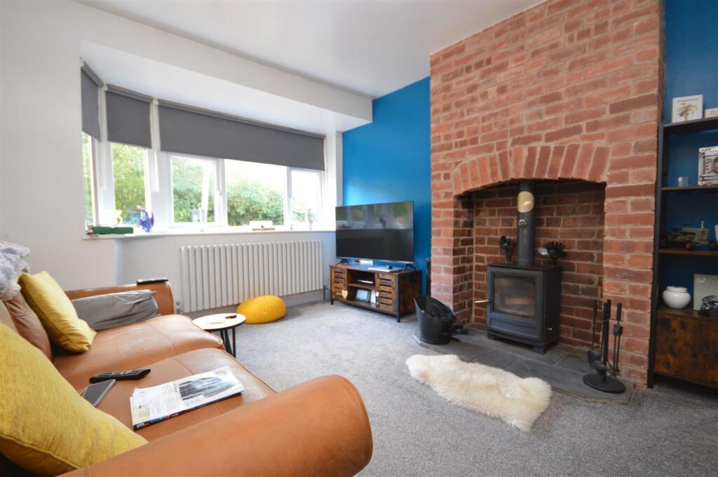 Main image of property: Featherstone Lane, Featherstone, Pontefract