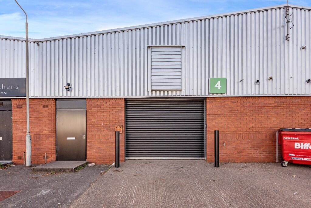 Main image of property: Block 4 Unit 4, Oakbank Industrial Estate, Glasgow, G20 7LU