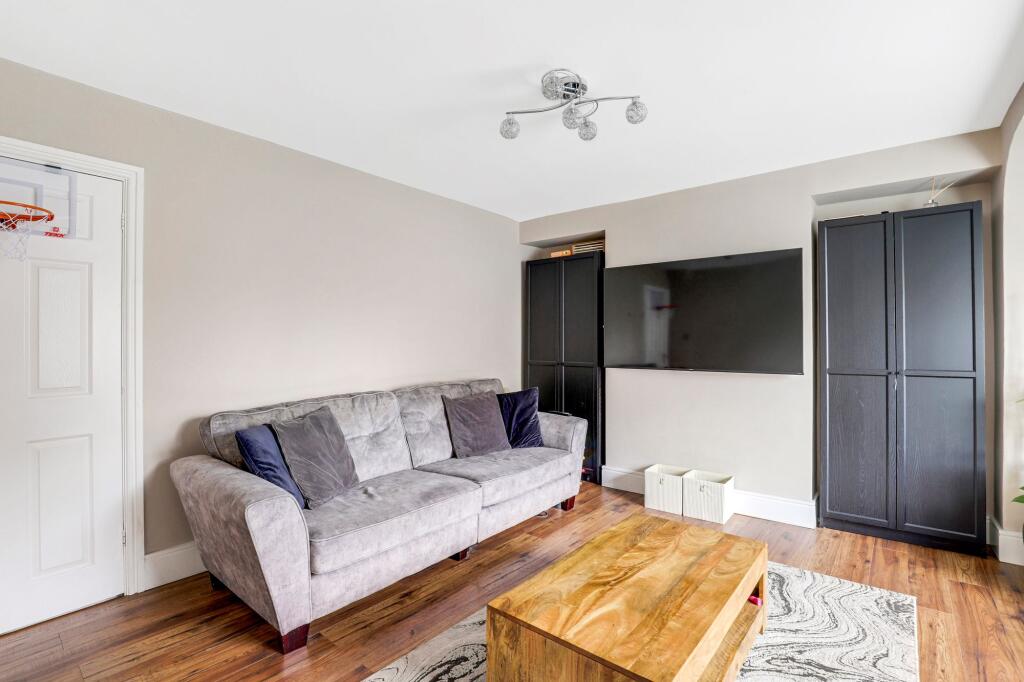 House in Nottingham, Aspley - View 3