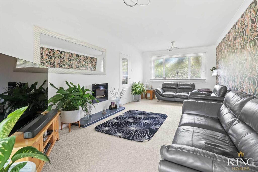 Birmingham Road, Mappleborough Green, Studley photo 3