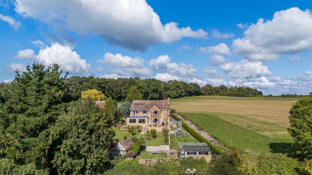 Main image of property: Bay Hill, Ilminster, Somerset
