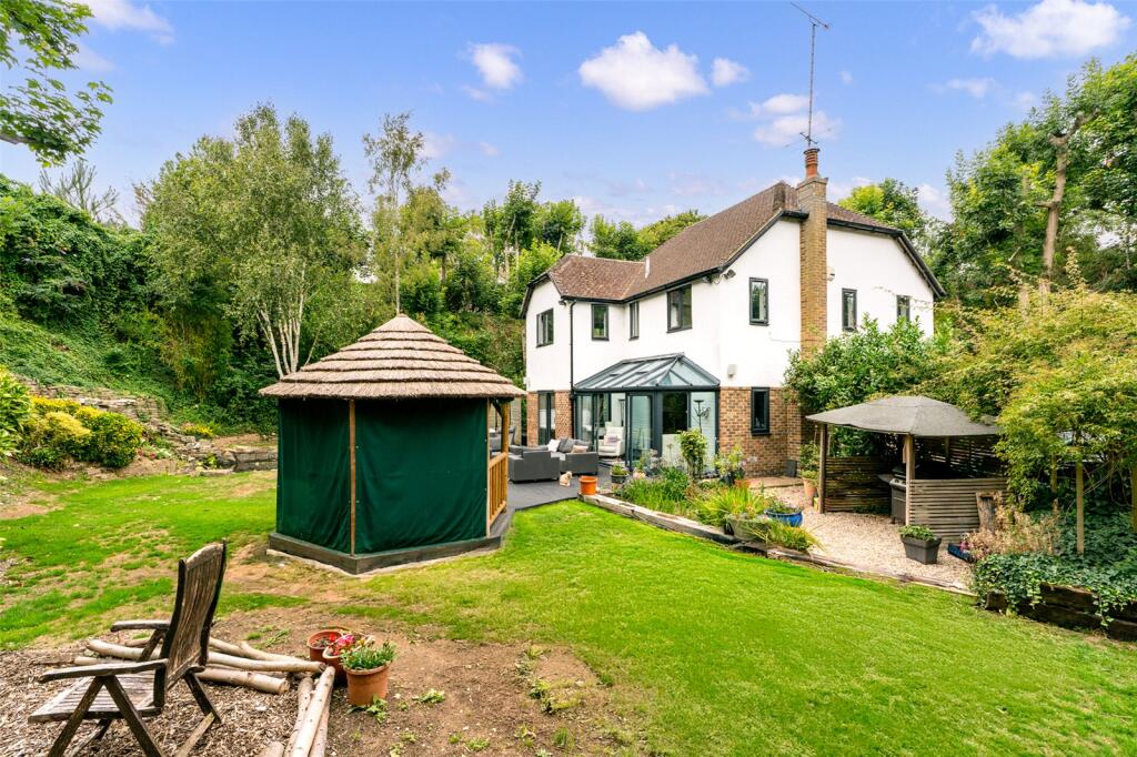 Arundel Road, High Salvington, Worthing, West Sussex, BN13