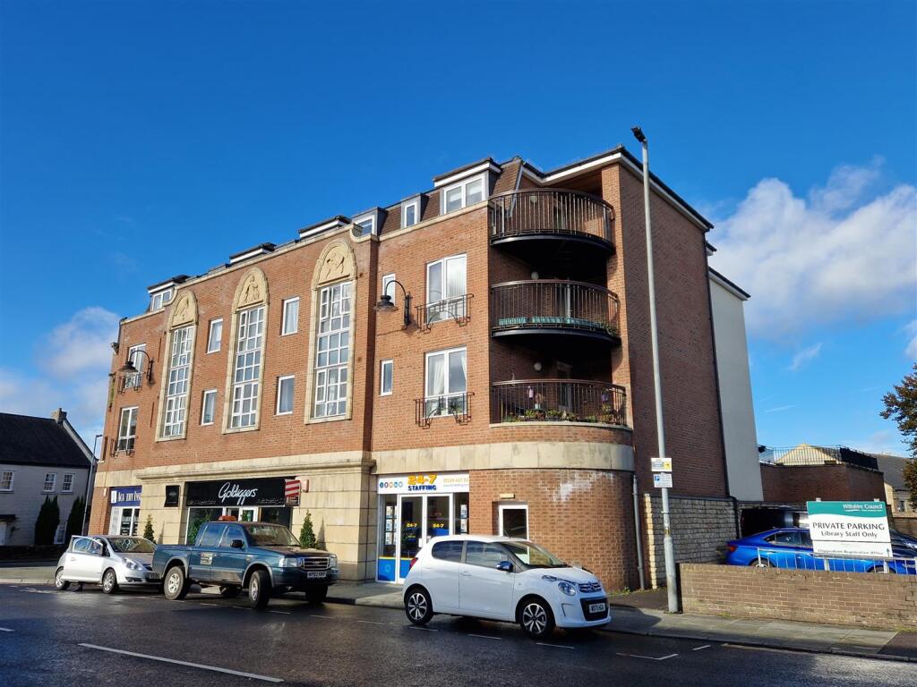 Main image of property: Castle Lodge, Gladstone Road, Chippenham