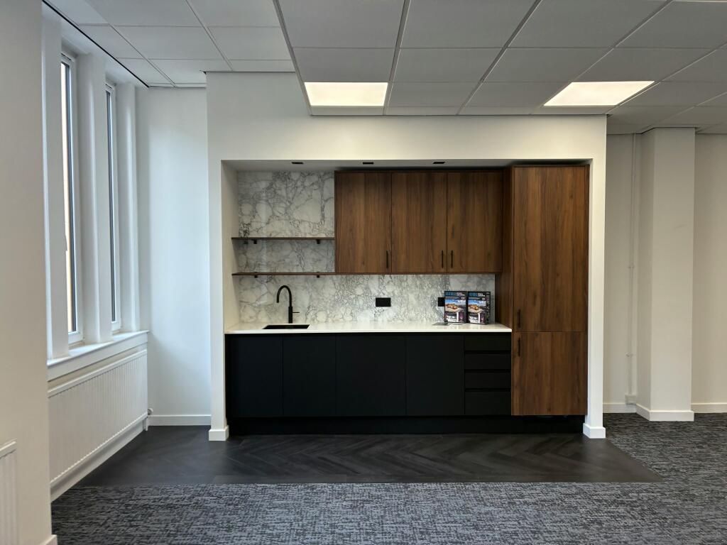 Suite 4.1 Kitchen