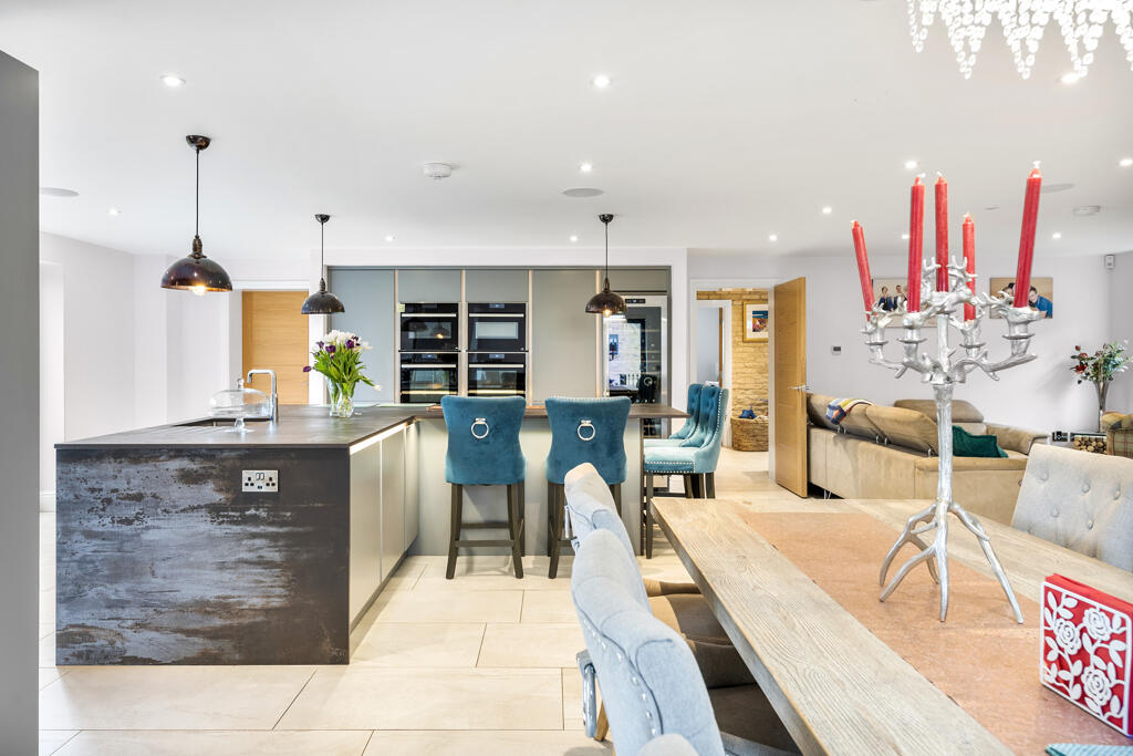 Lysterfield End, Nettleham, Lincoln, Lincolnshire, LN2 2GL photo 4