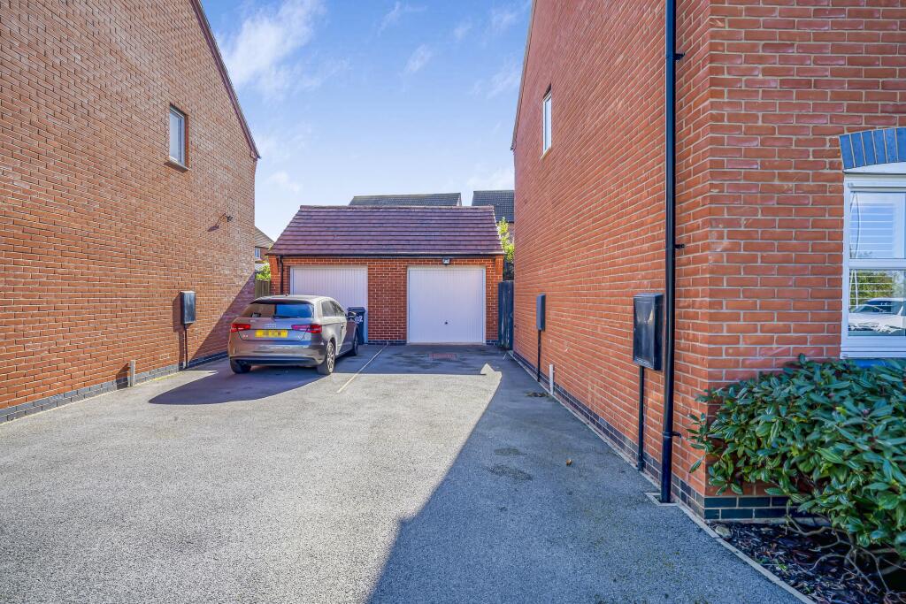 House in Leicester, City of Leicester - More