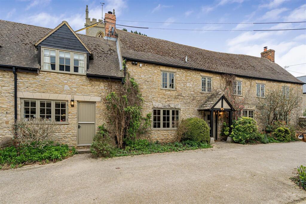 Main image of property: High Street, Charlton On Otmoor, Kidlington