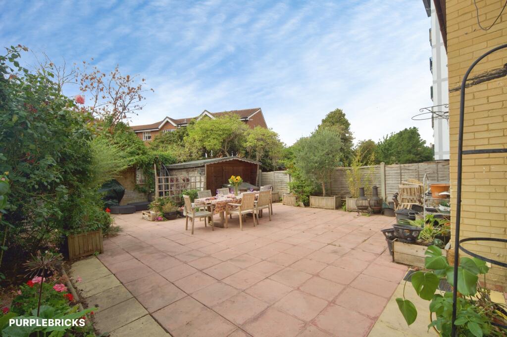 Apartment in London, Walthamstow - View 3