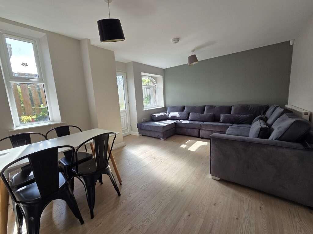House in Sheffield - View 3