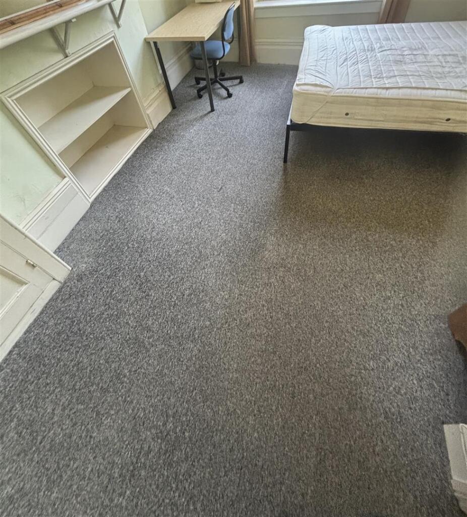 5 bedroom house for rent