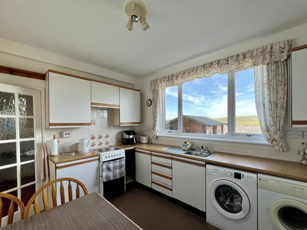 16 Stirling Crescent, Kirkcudbright photo 5