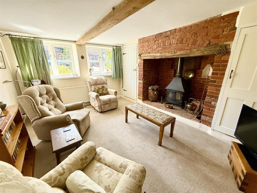 House in Broadland, Acle - More