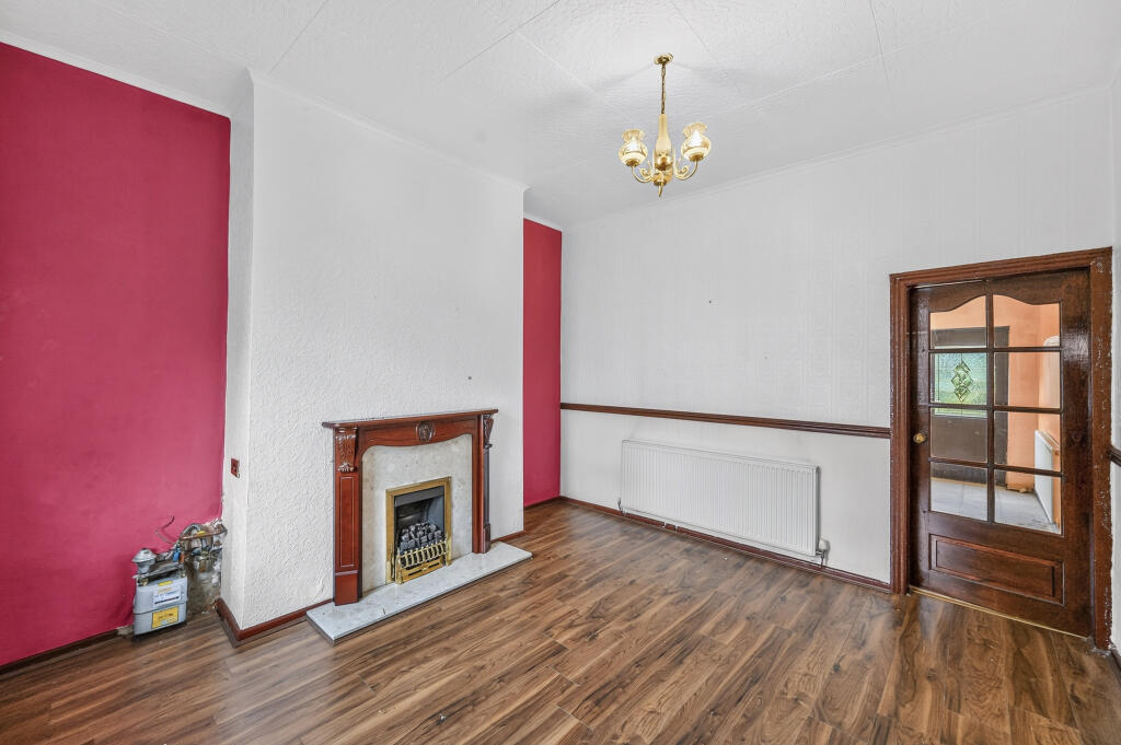 House in Wigan, Greater Manchester - More